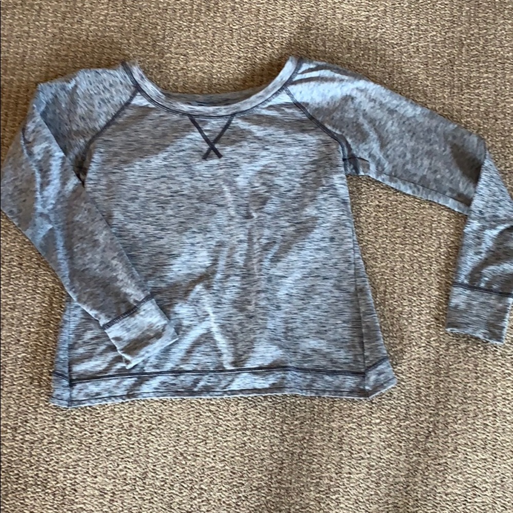 Athletic long sleeve